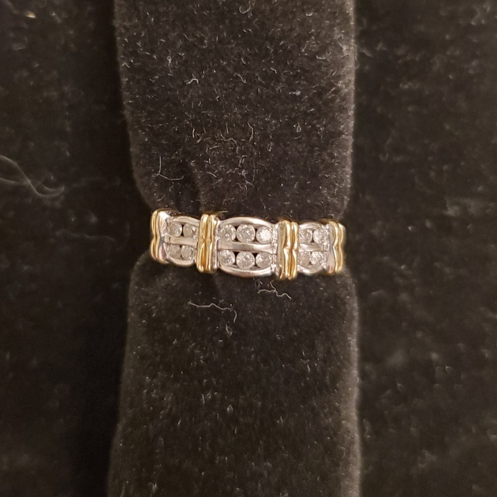 Diamond ring